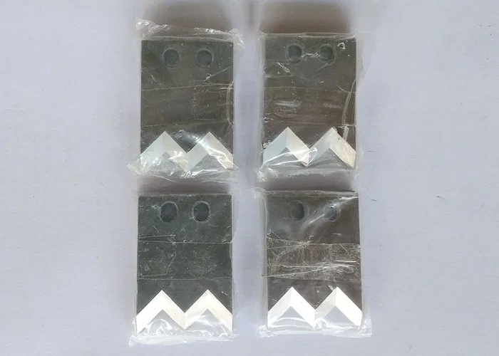 lâmina de aço branco, lâmina de aço de tungstênio, lâmina de sulco plano, para máquina de decapagem Lâmina de aço de tungstênio, lâmina de aço de alta velocidade, lâmina de aço de tungstênio de fio único, uma lâmina de aço de tungstênio de fio duplo, um par de lâminas terminais, lâmina de máquina de descascar ar 3F, uma peça de lâmina de aço de alta velocidade de fio único, uma peça de lâmina de aço de alta velocidade de fio duplo, lâmina de molde 2000 #, Lâmina de máquina coaxial, lâmina de aço branco