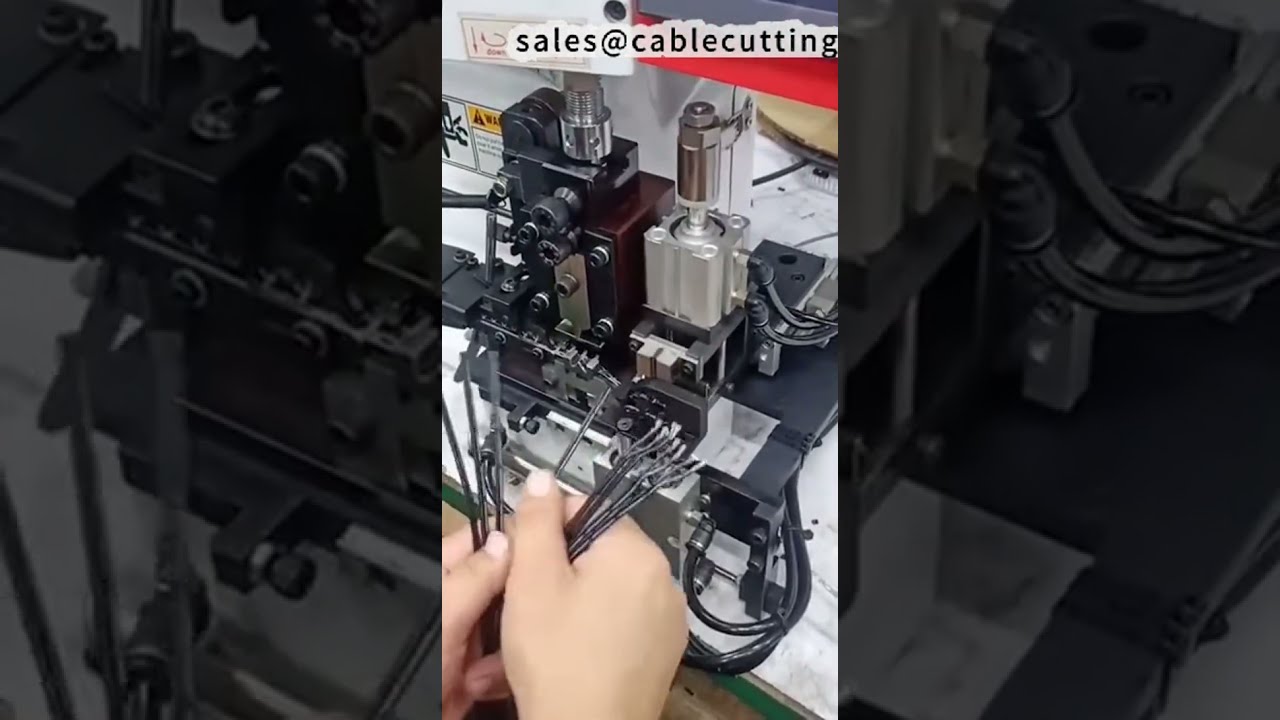 Máquina de Decapar e Crimpar Fios Paralelos | Dupla Crimpagem de Alta Eficiência #fábrica #máquina #DIY