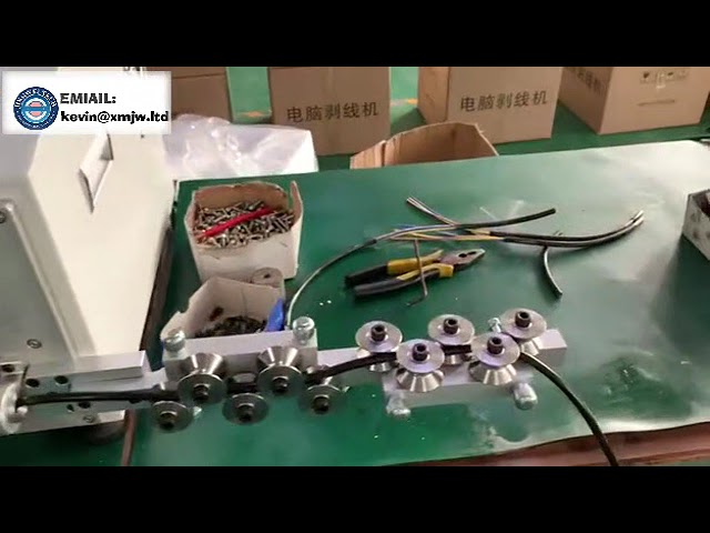 Máquina de Decapagem de Cabos Grossos HS S70 - Corte e Descascamento Automático de Fios Elétricos de Alta Velocidade