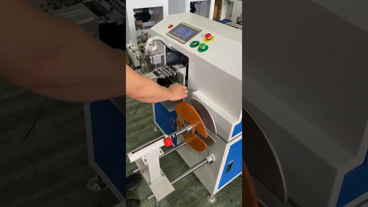 Máquina Automática de Medição, Contagem, Classificação, Descascamento, Corte, Bobinamento e Enrolamento de Fios - Dupla Extremidade