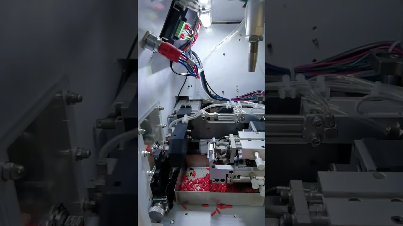 Máquina de Crimpagem de Terminais Tubulares: Depuração Concluída e Prova Real #fábrica #máquina