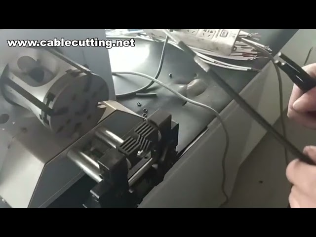 Máquina Rotativa de Decapagem de Cabo Coaxial | Descascadora Automática para Cabos Coaxiais
