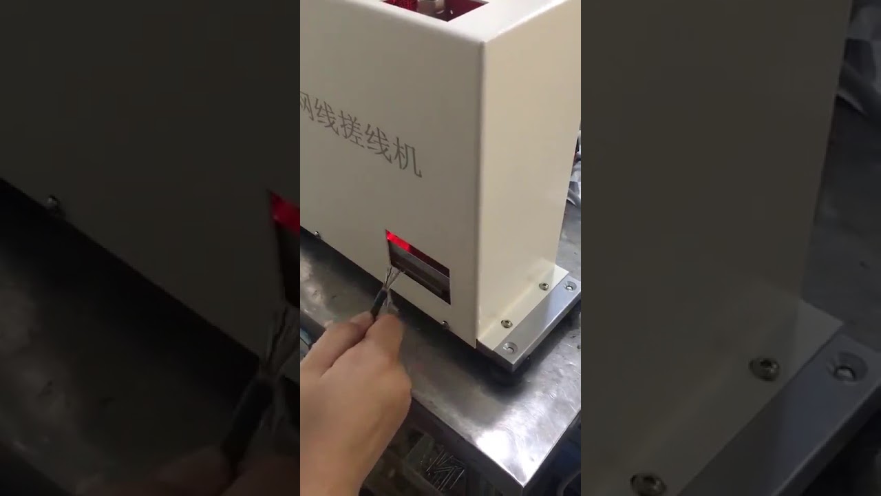 Máquina de Endireitar Cabo RJ45 Ethernet | Automação para Produção de Cabos de Rede