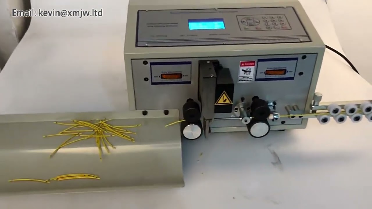 Máquina Computadorizada de Decapagem e Corte Duplo de Fios Elétricos