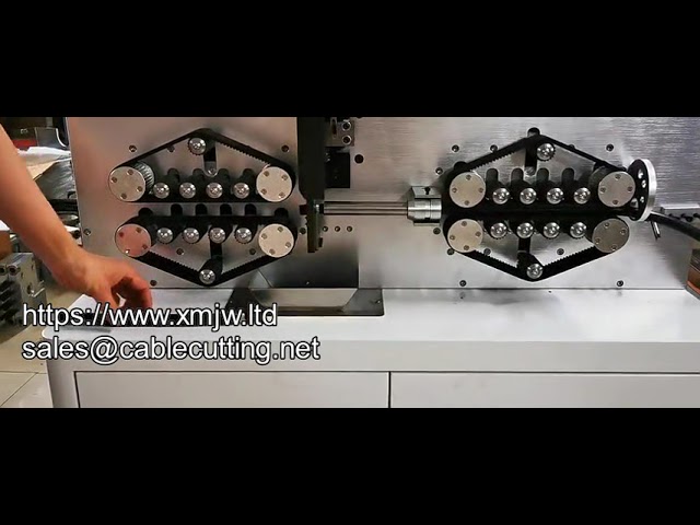 Máquina de Corte e Decapagem de Cabos de 150mm² | Equipamento para Cabos de 131mm de Diâmetro