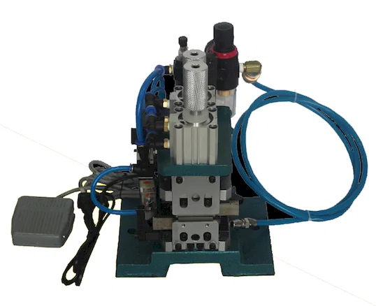 Máquina Pneumática de Descascar e Torcer Fios WPM-3F+T